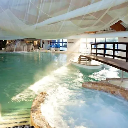 Vakantiehuis Maison De 3 Chambres Avec Jardin Clos Et Wifi A La Teste De Buch A 3 Km De La Plage *